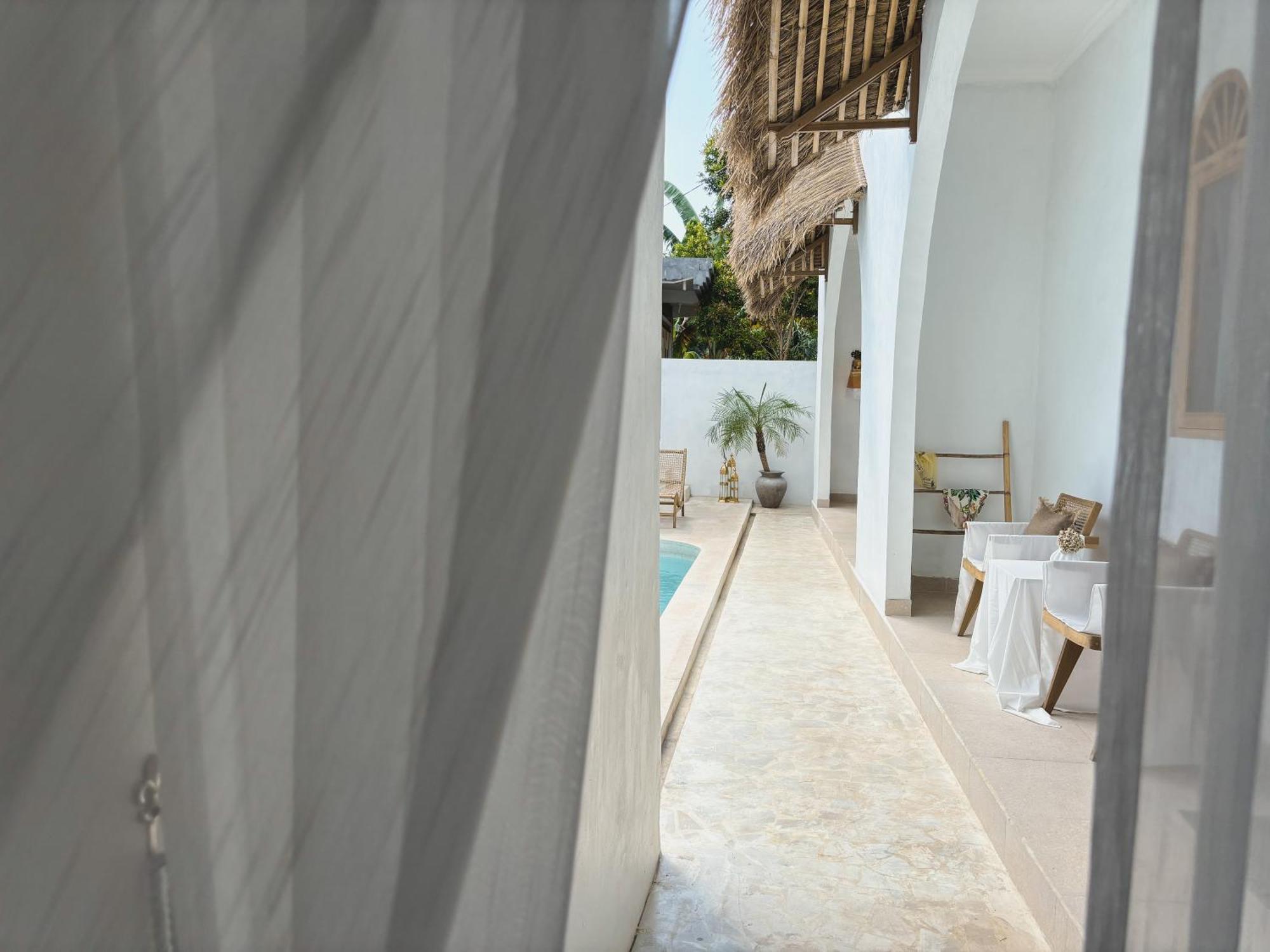 Готель La Payana House Penida Toyapakeh Екстер'єр фото